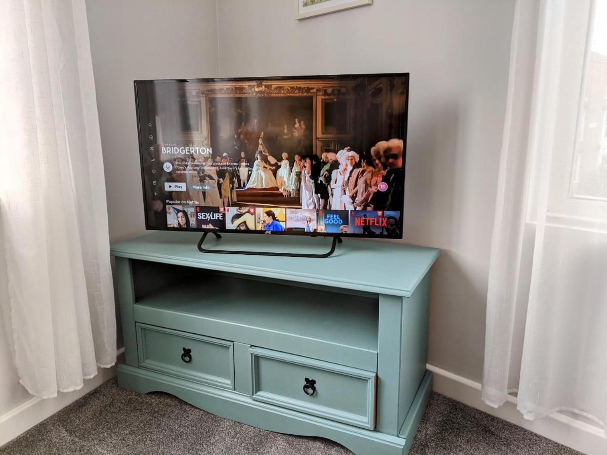 Spacious Contemporary Apartment Ramsgate